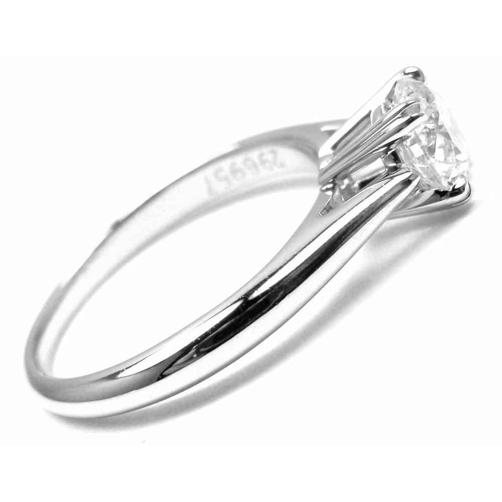 Authentic! Harry Winston Platinum .56ct VVS1/F Diamond Solitaire Engagement Ring - Picture 4 of 11